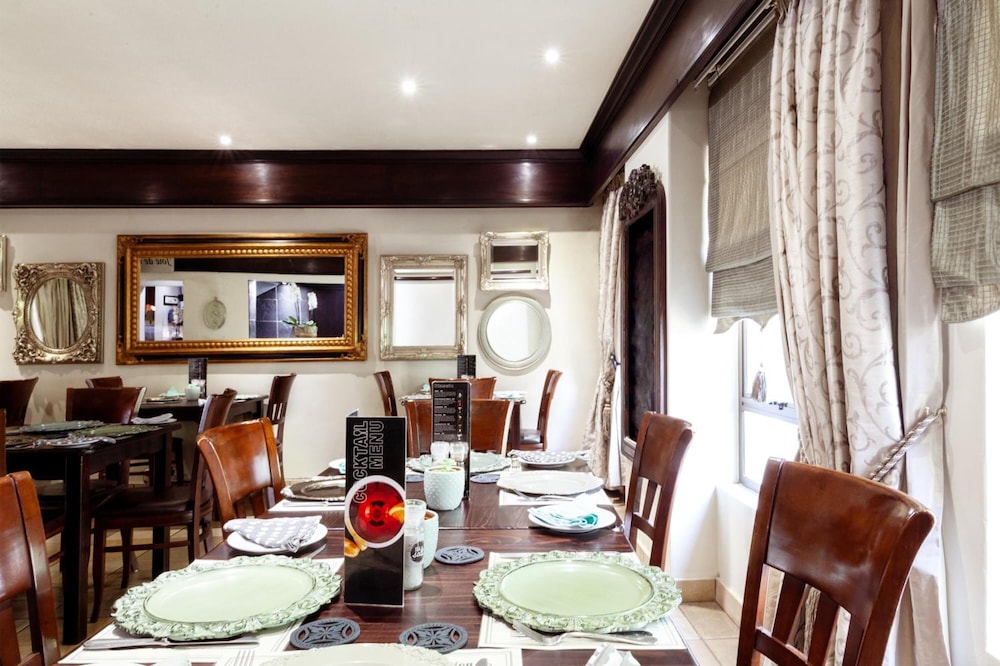 InnJoy Boutique Hotel 36/50