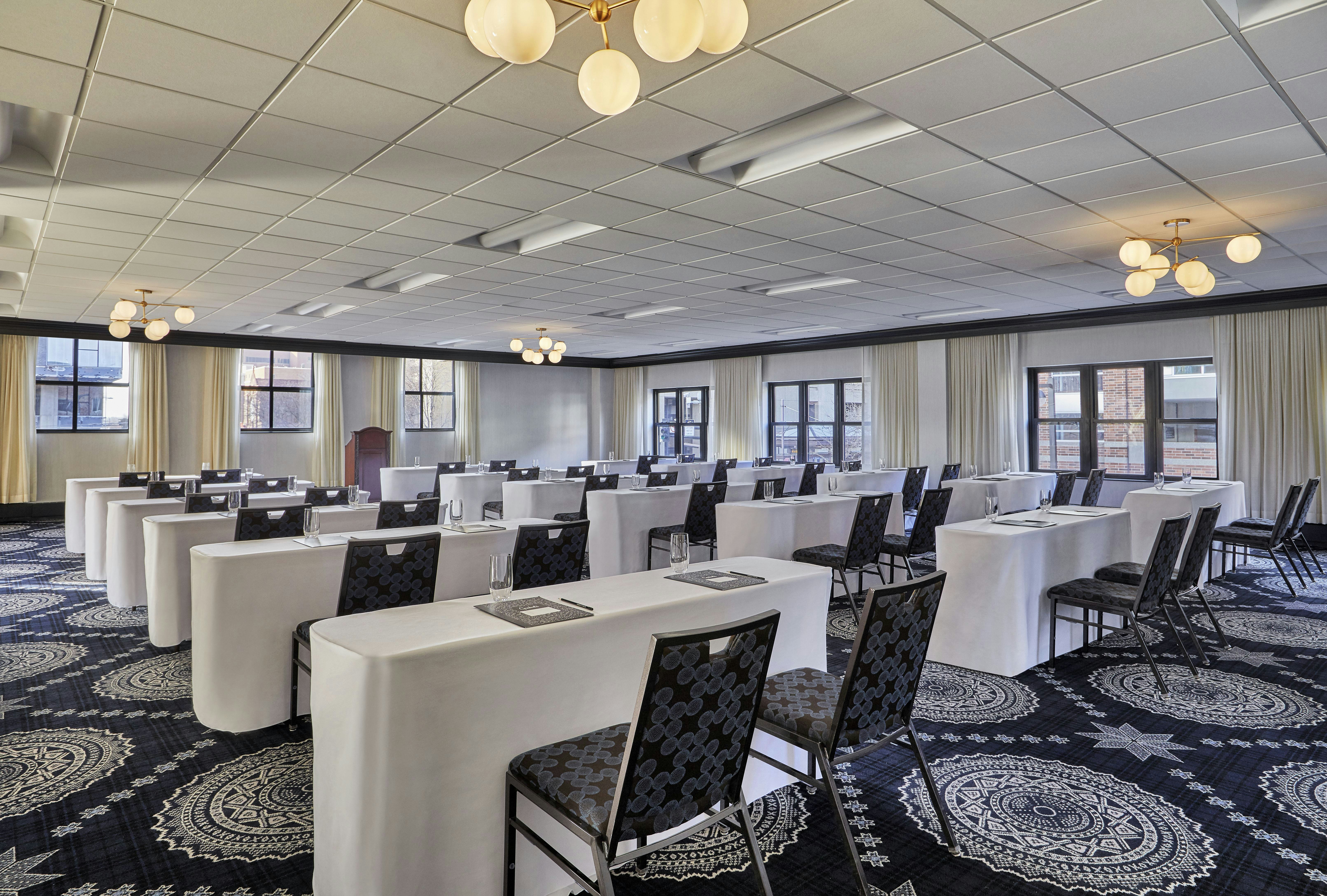 Graduate by Hilton Minneapolis 44/50