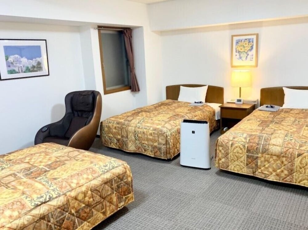 Hotel Tokeidai 13/44