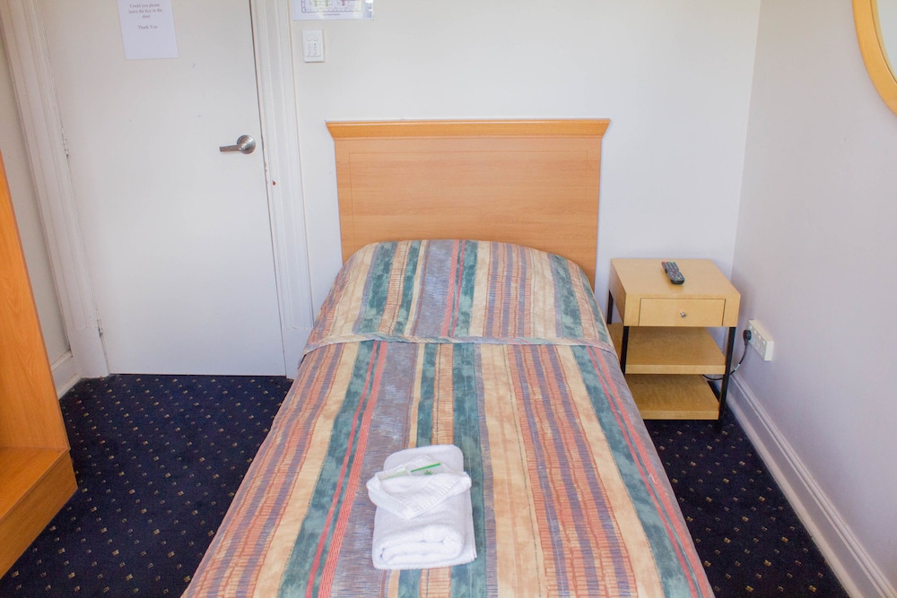 Gardners Inn Hotel 39/53