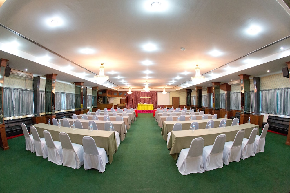 Chaipat Hotel 59/66