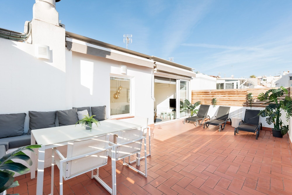 Sitges Group Bonaire 36/50