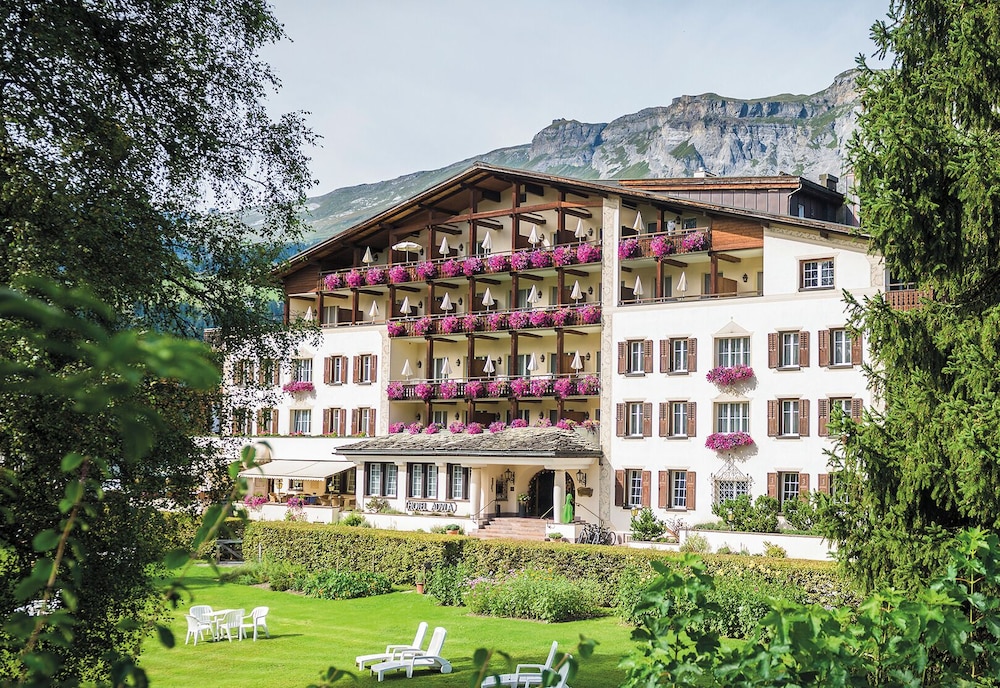 Hotel Adula in FLIMS