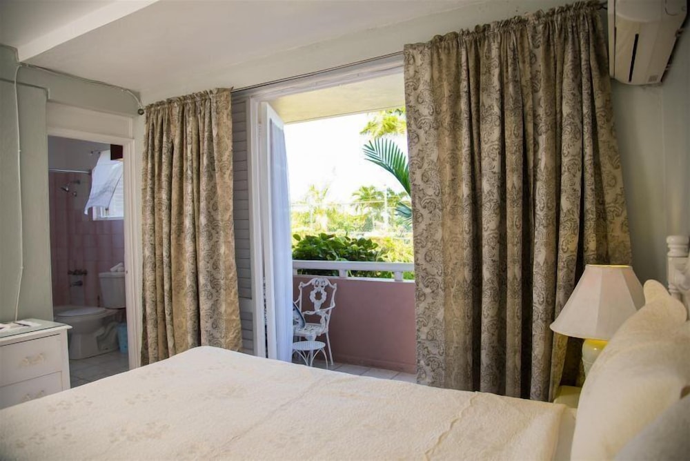 Fisherman's Point Resort 20/50
