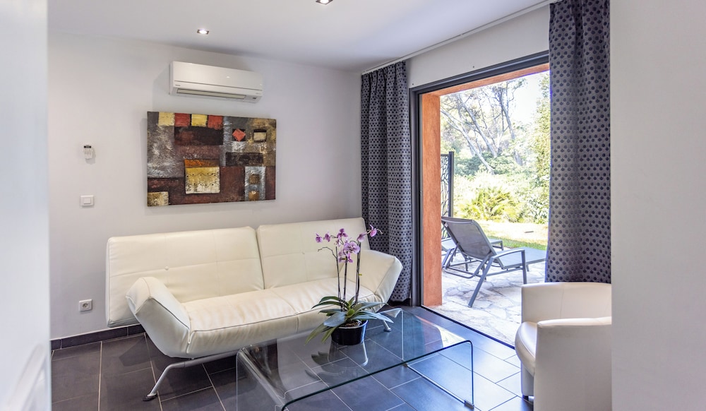 Villa Hippocampe 50/50
