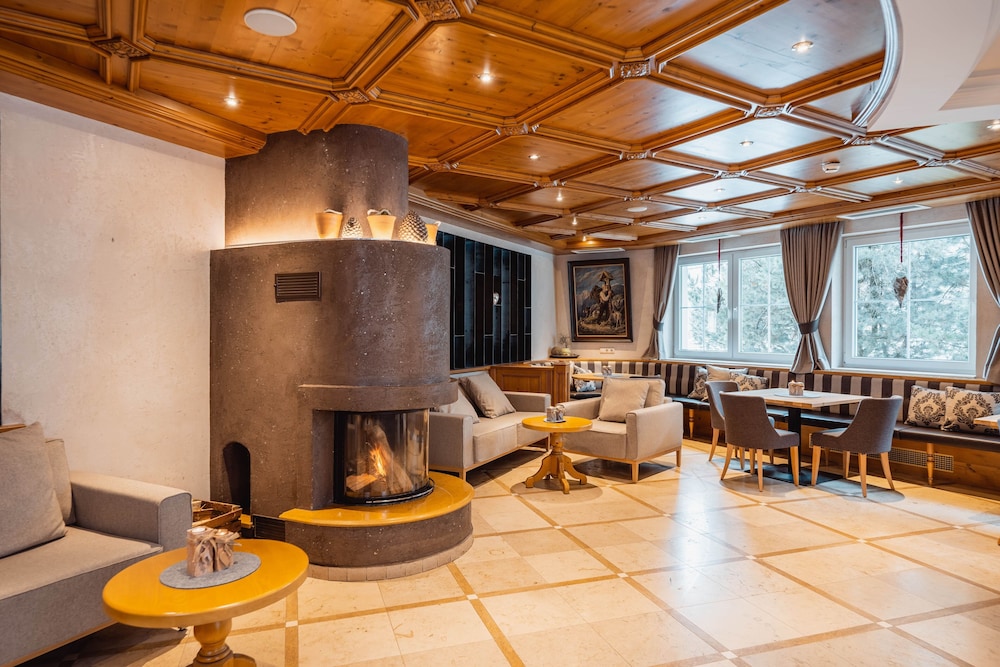 Activehotel Bergkonig 36/55