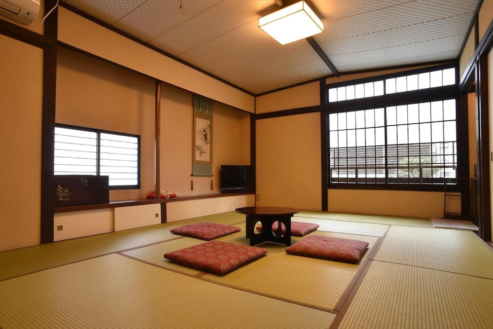 Yadoya Nishijinso 32/64