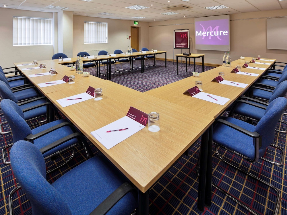 Mercure Hull Grange Park Hotel 65/75
