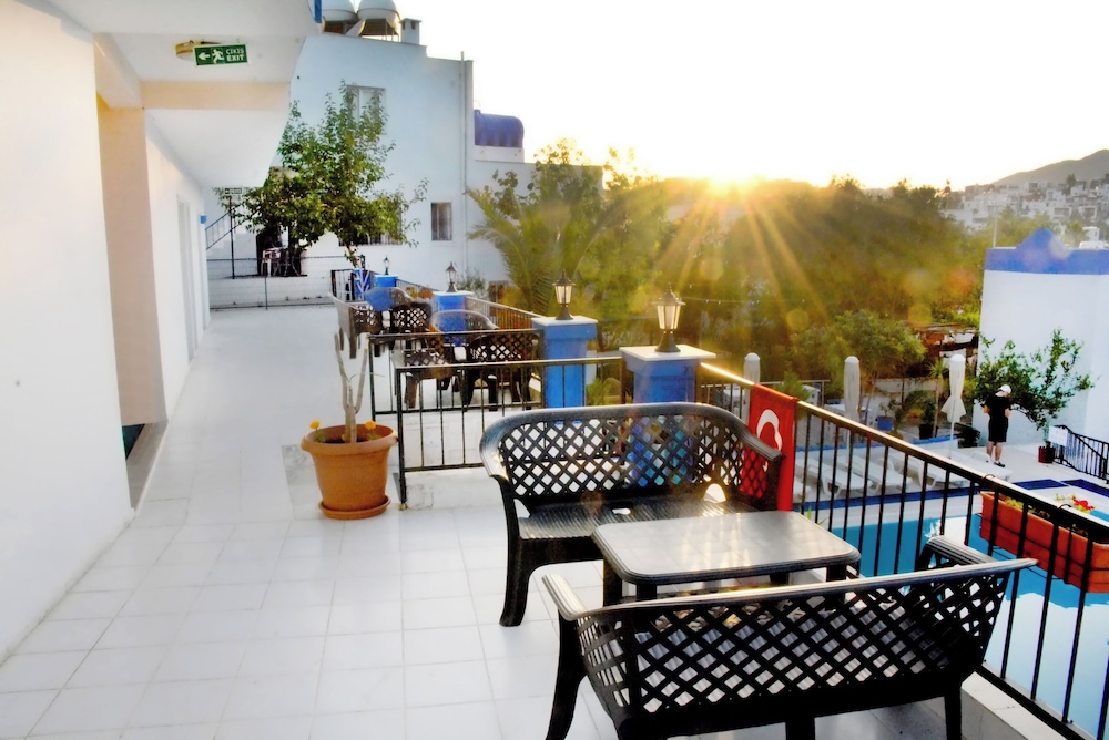 Can Hotel 23/28