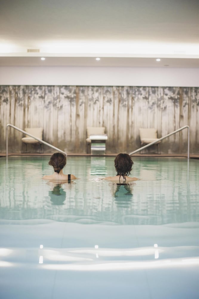 Grand Hotel Savoia Cortina d'Ampezzo, A Radisson Collection Hotel 66/70