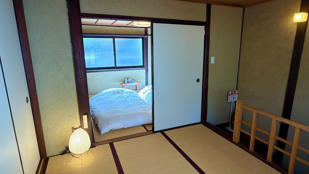 Japanese, House, 4 Futon Beds