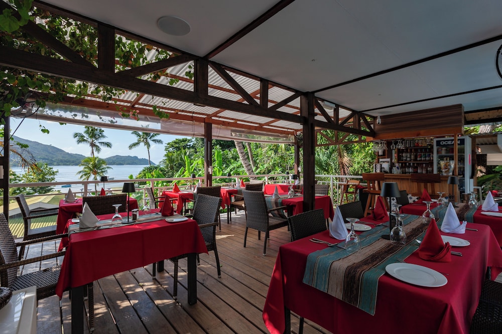 Sea View Lodge 29/38