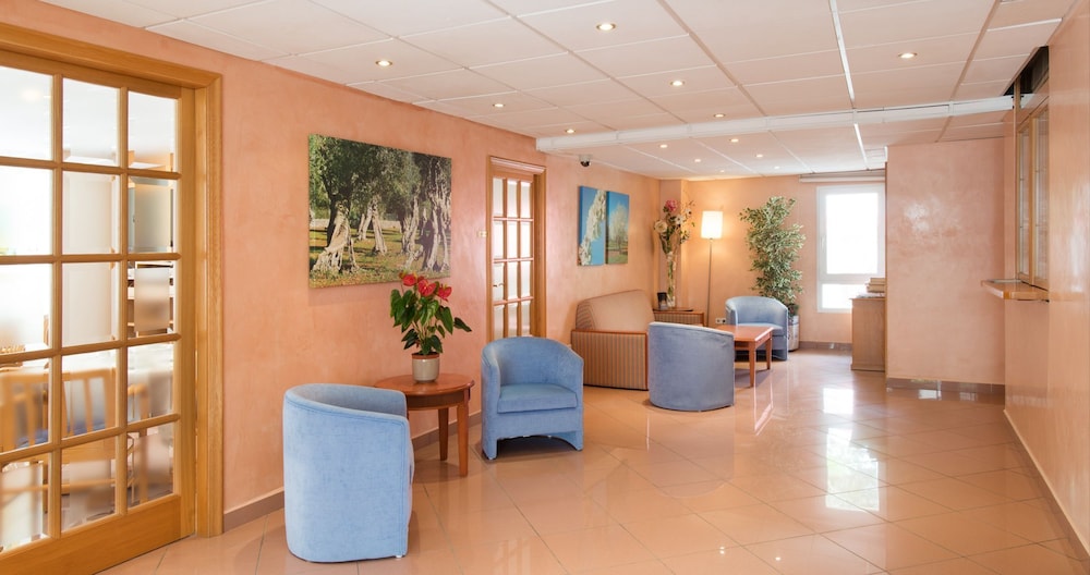 Hostal Residencia Sutimar 43/51