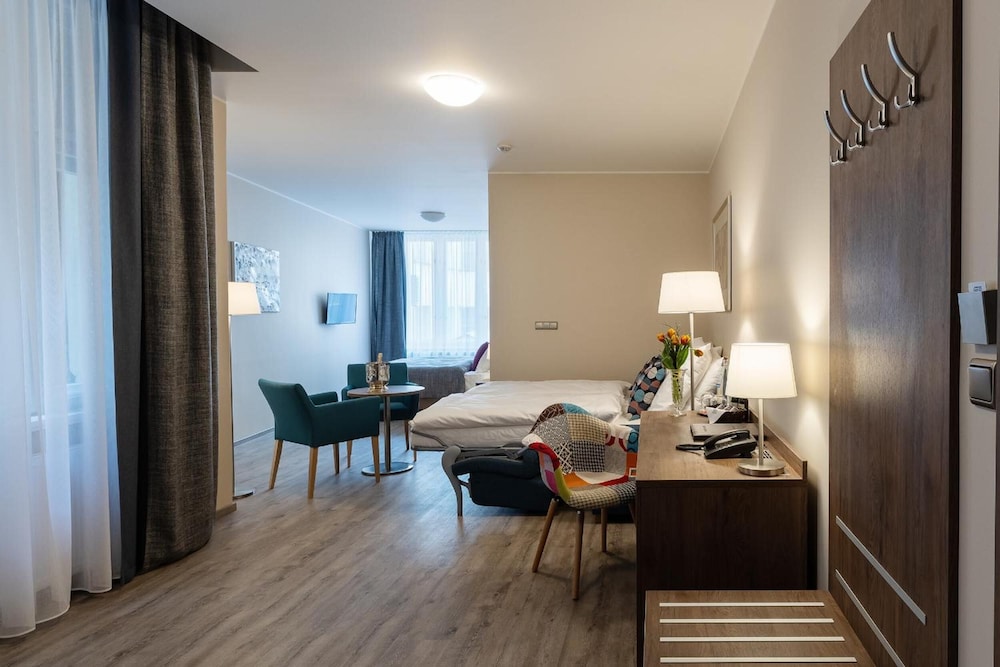 Melantrich Sivek Hotels 44/46