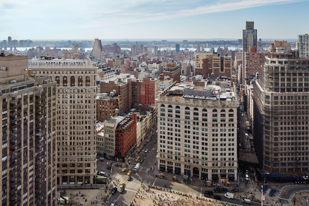 The New York EDITION 18/57