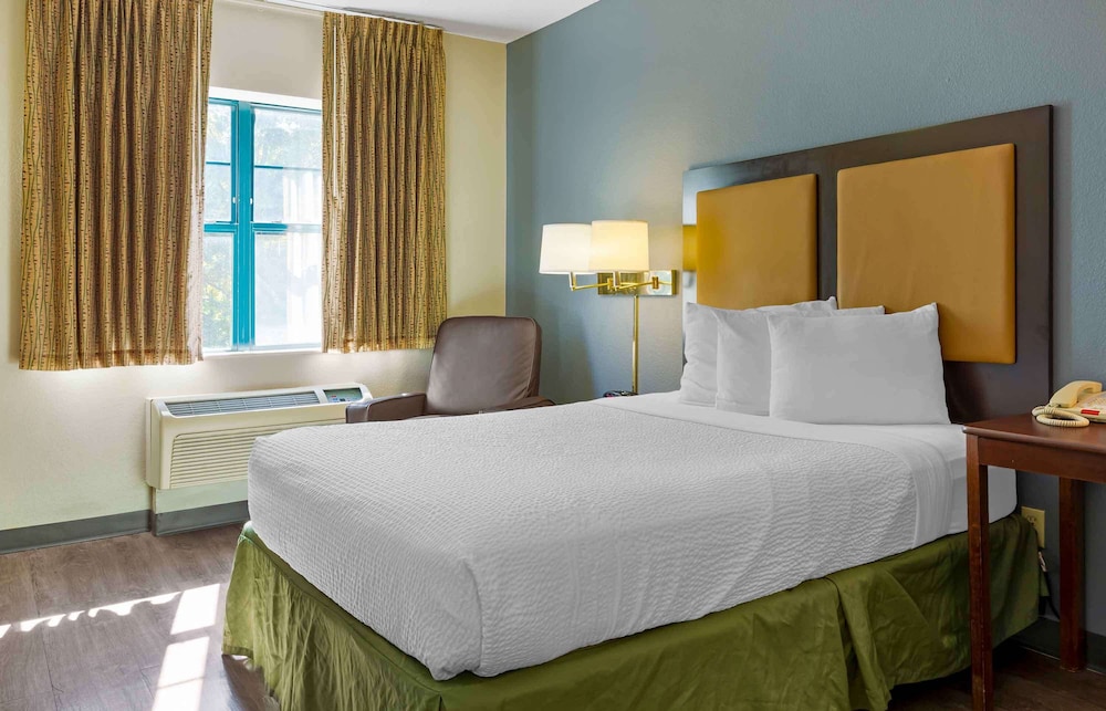 Extended Stay America - Hartford - Manchester 9/53