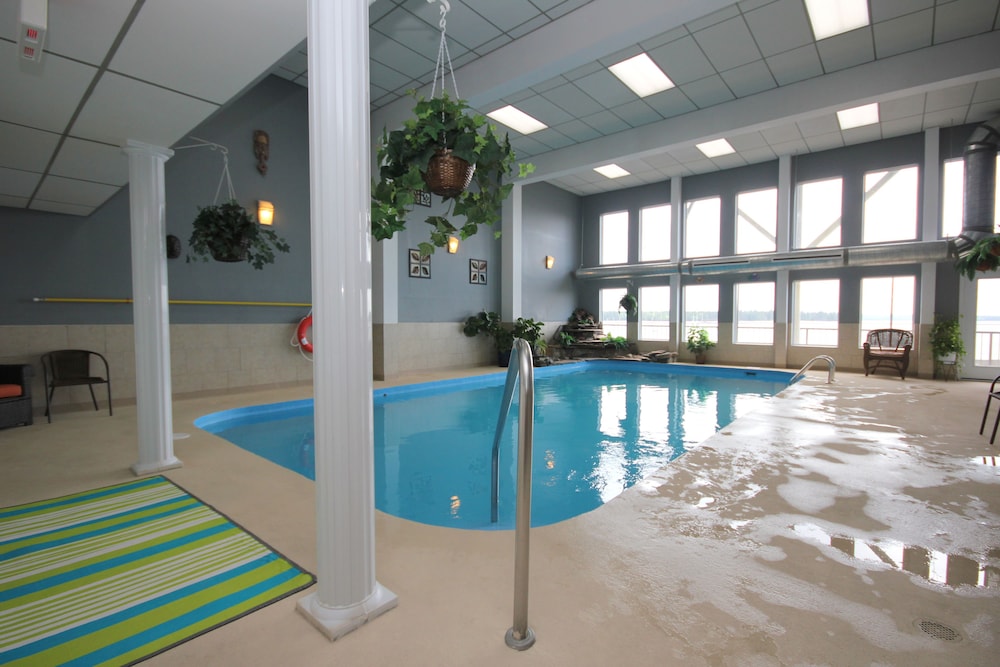 Saint Andrews Inn and Suites 16/34