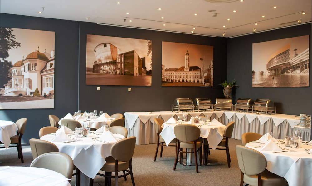 Austria Trend Hotel Metropol 16/25