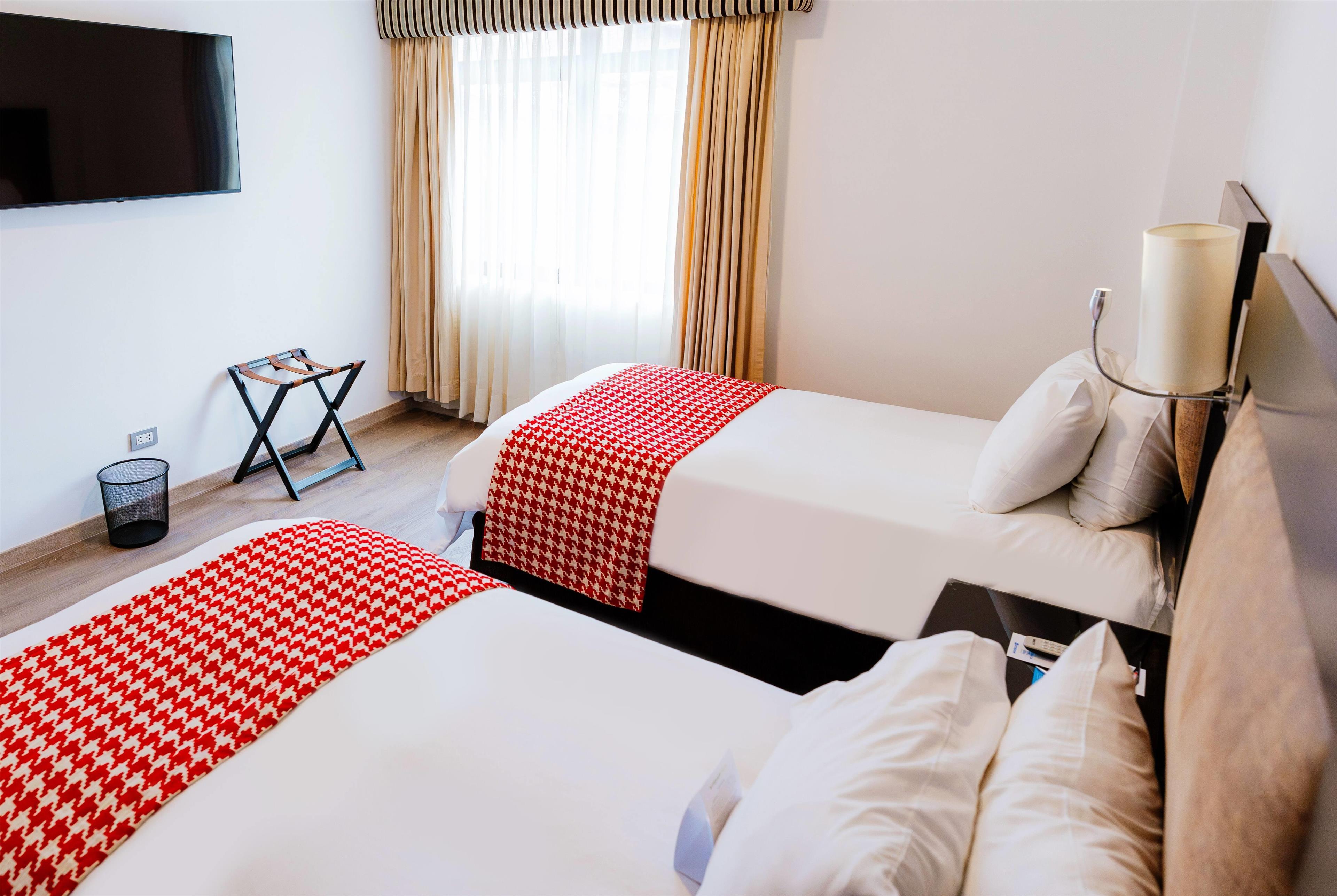 غرفة بسريرين مزدوجين، Wyndham Costa del Sol Cajamarca 3/3