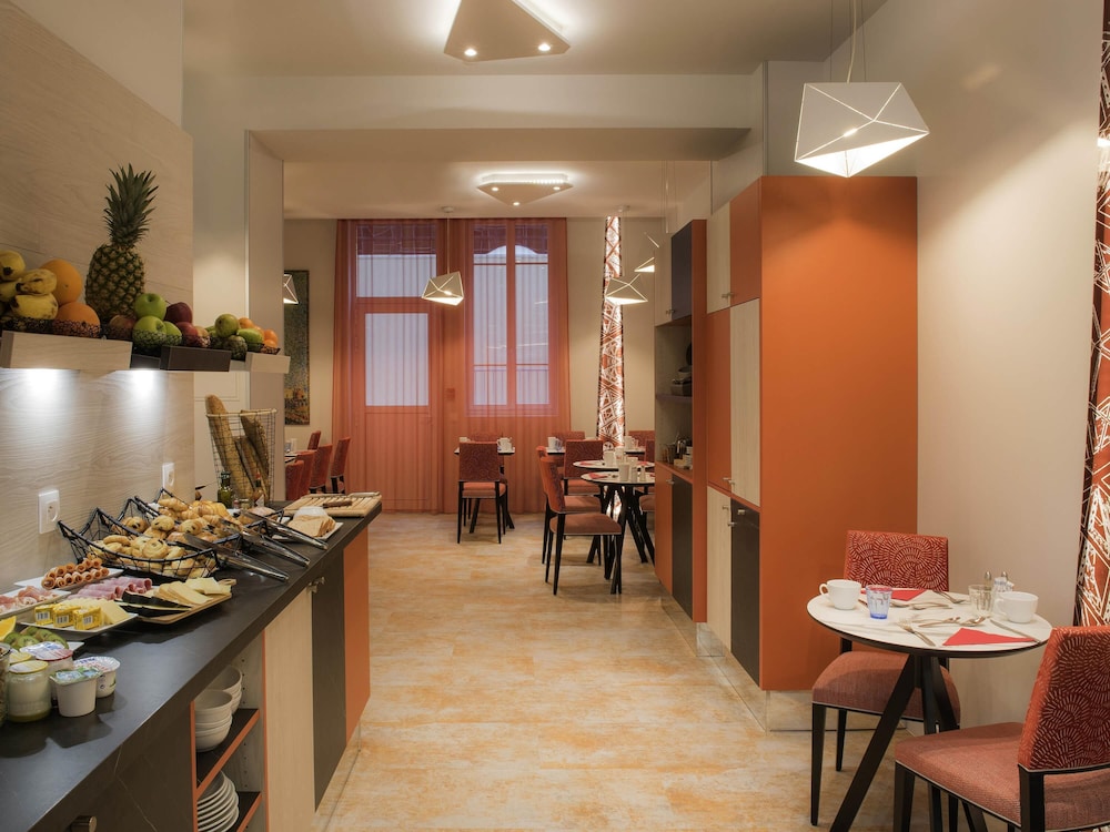 Mercure Paris Pont de Levallois Neuilly 32/43