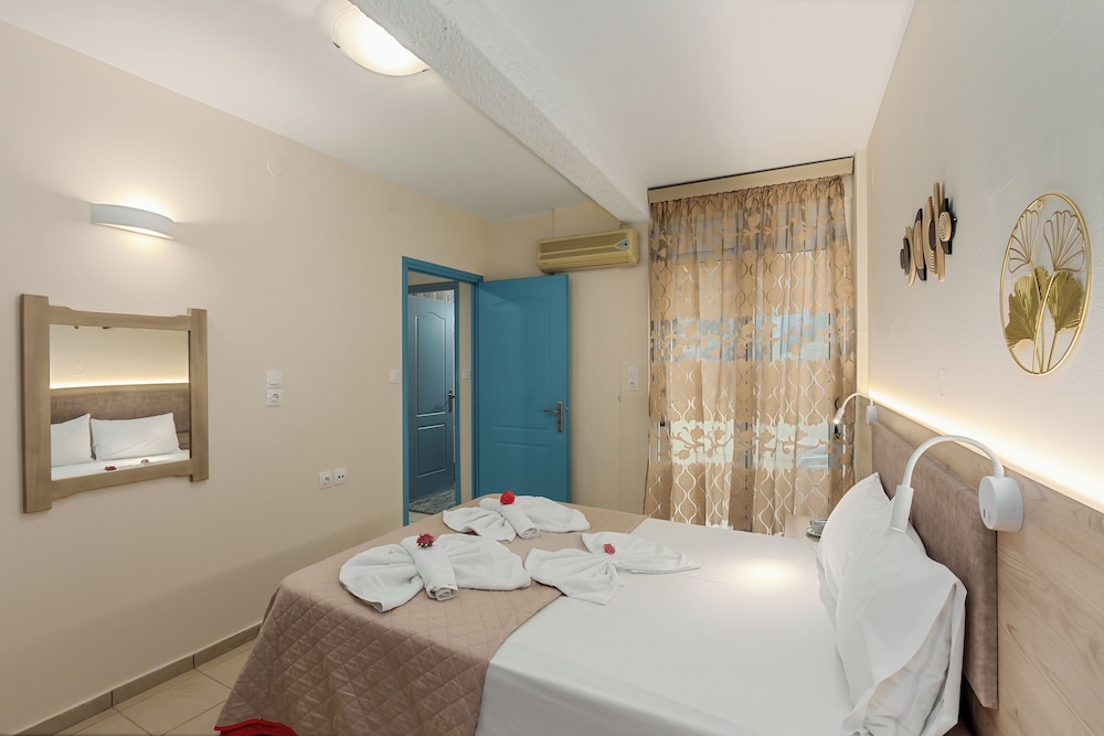 Sunrise Hotel and Apartments Rodakino 46/73