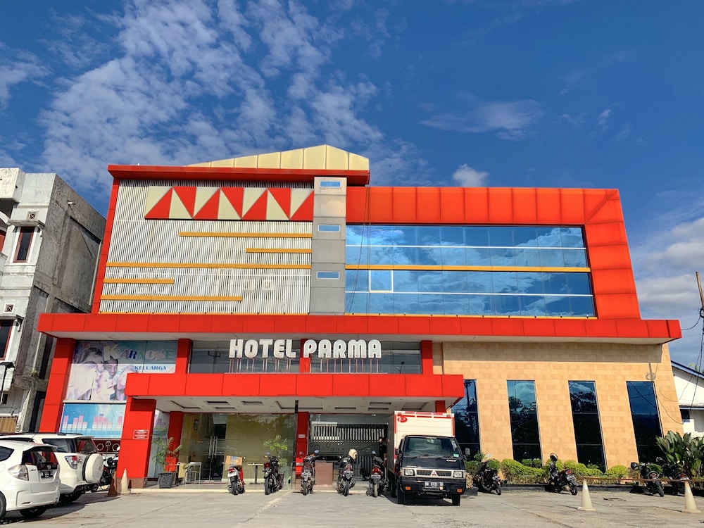 Hotel Parma (ex NIDA Rooms Mall SKA Pekanbaru) 1/28