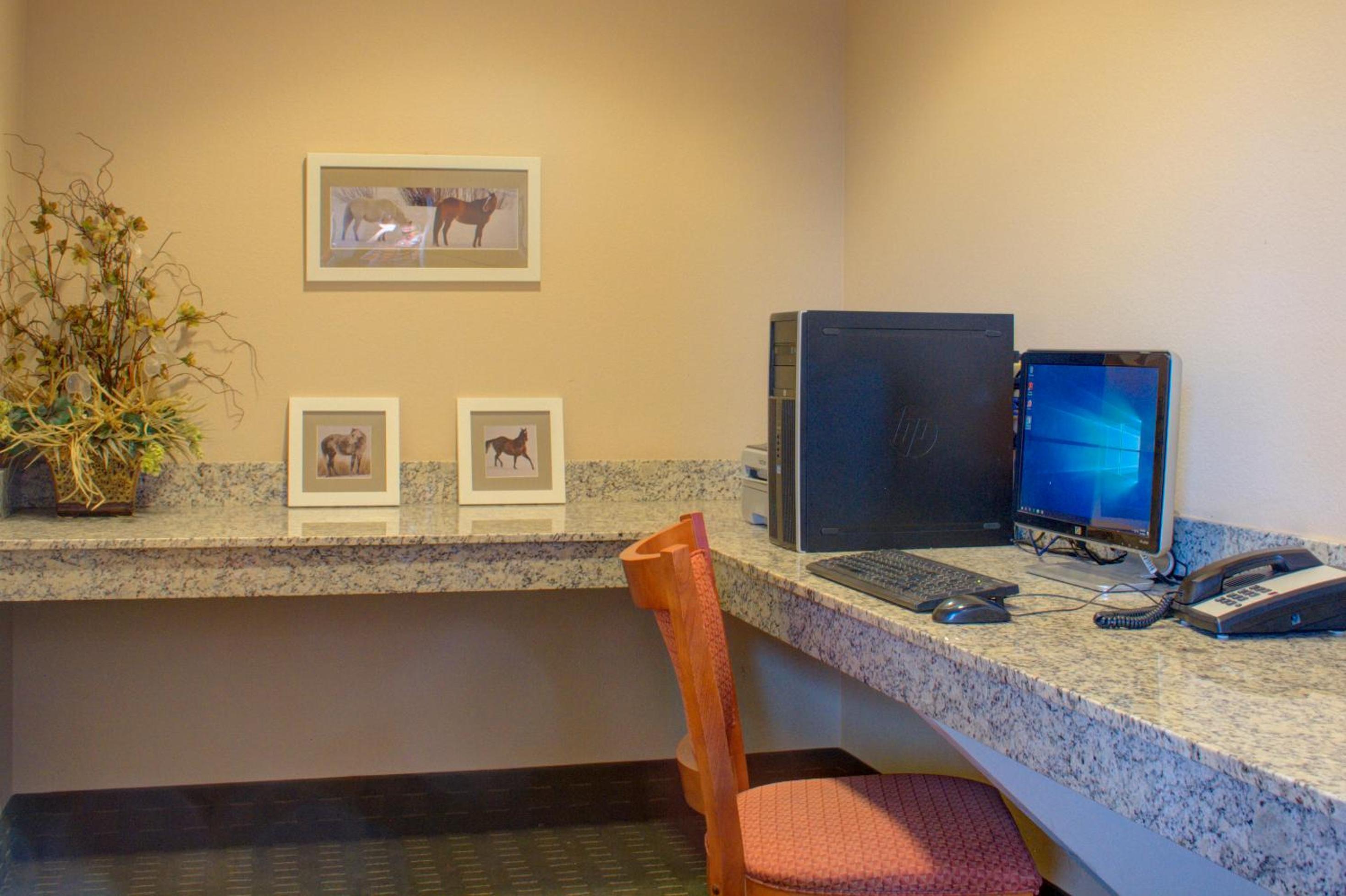 Allington Inn and Suites of Kremmling 22/28