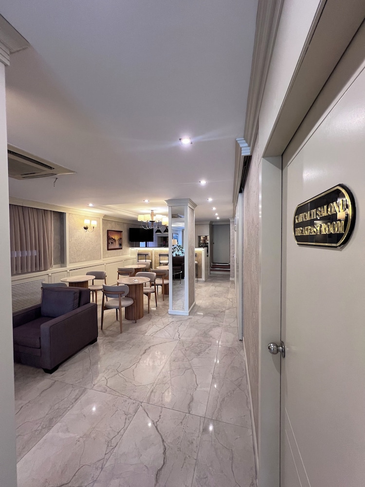 Gul Hotel 34/46