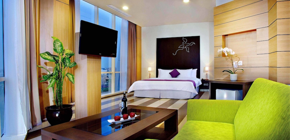 Atria Hotel Gading Serpong 43/72