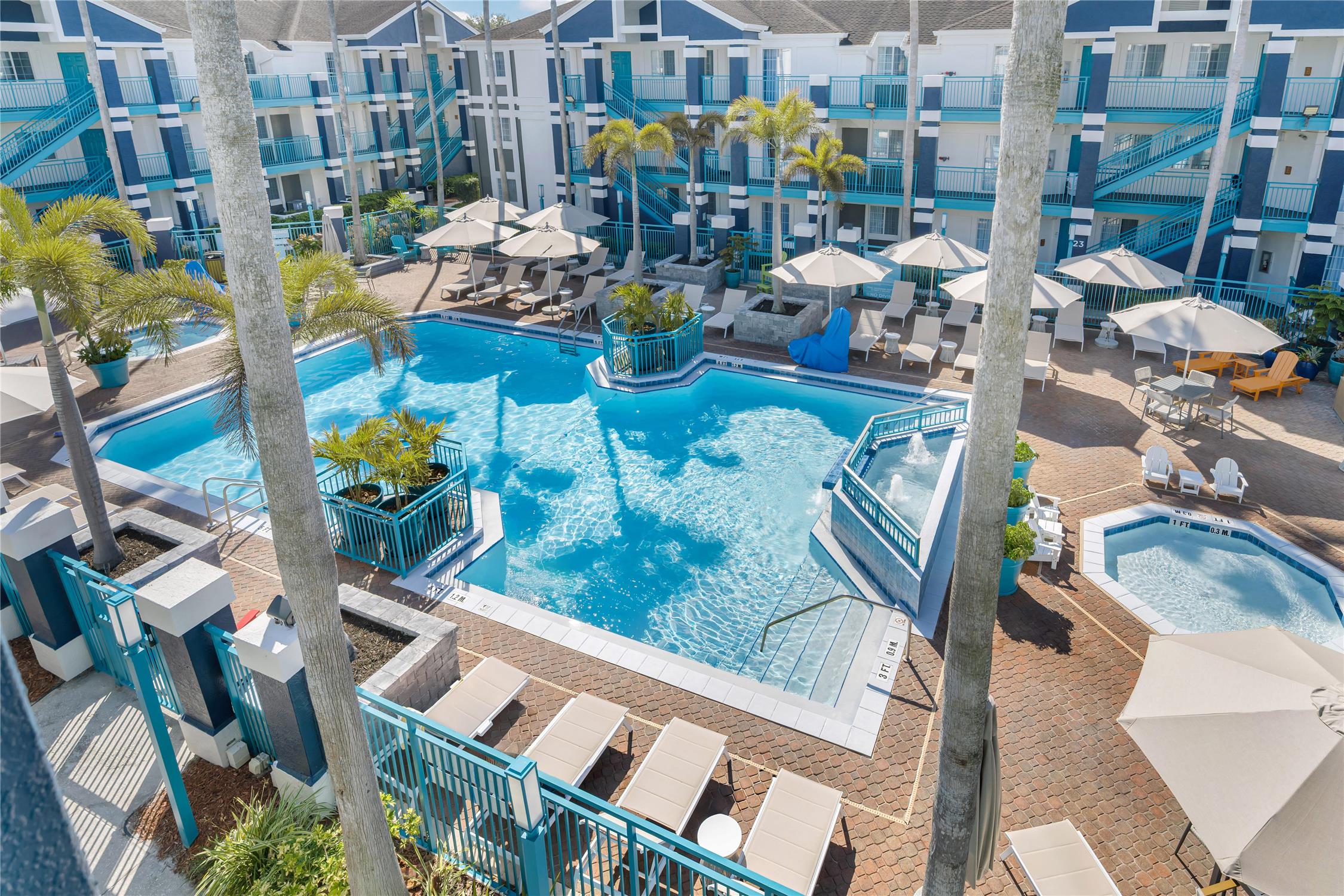 Sonesta ES Suites Orlando Lake Buena Vista 40/78