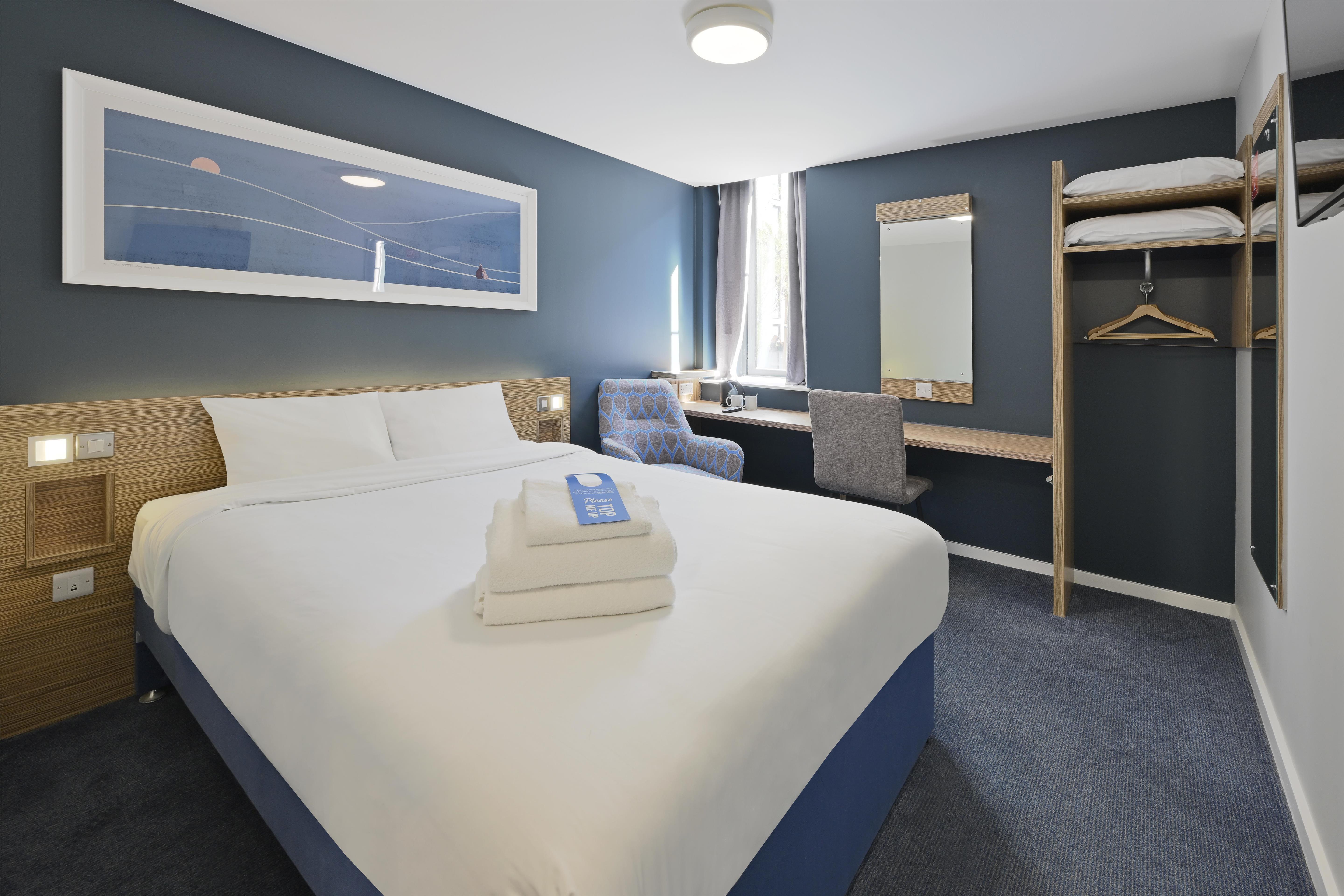 Travelodge London Barking 8/14