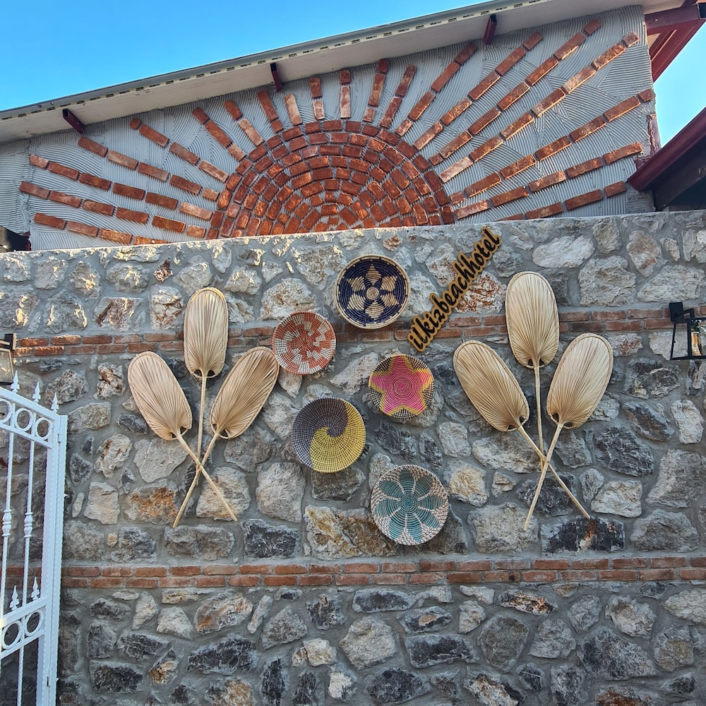 Ilkiz Beach Hotel 4/50