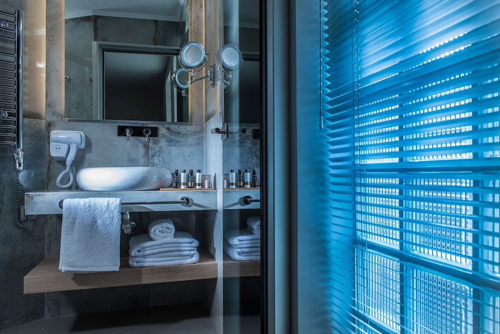 Lavris City Suites 47/50