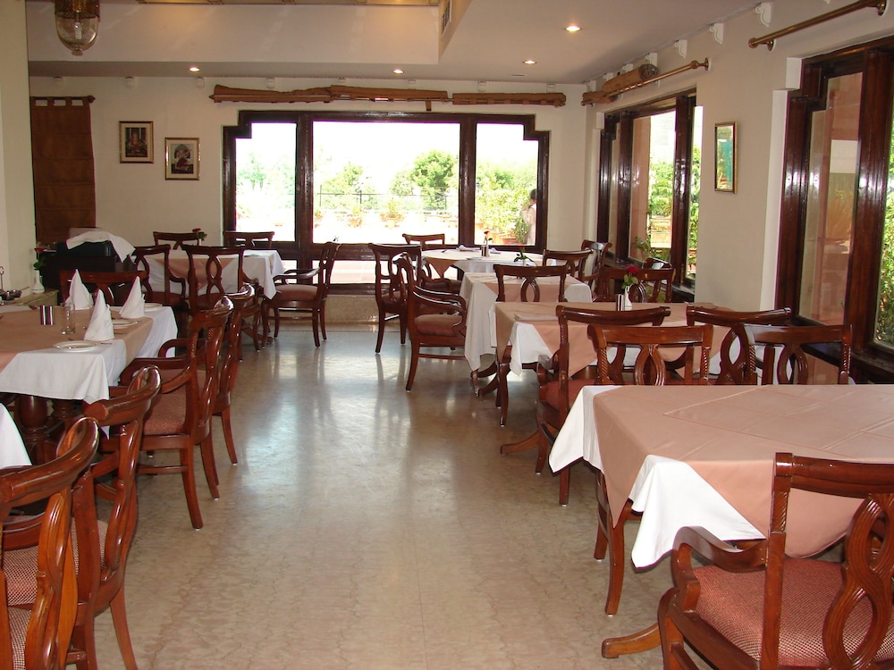 Mansingh Palace Ajmer 24/40