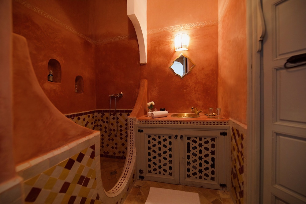 Riad Oriental Glory and Spa 8/69