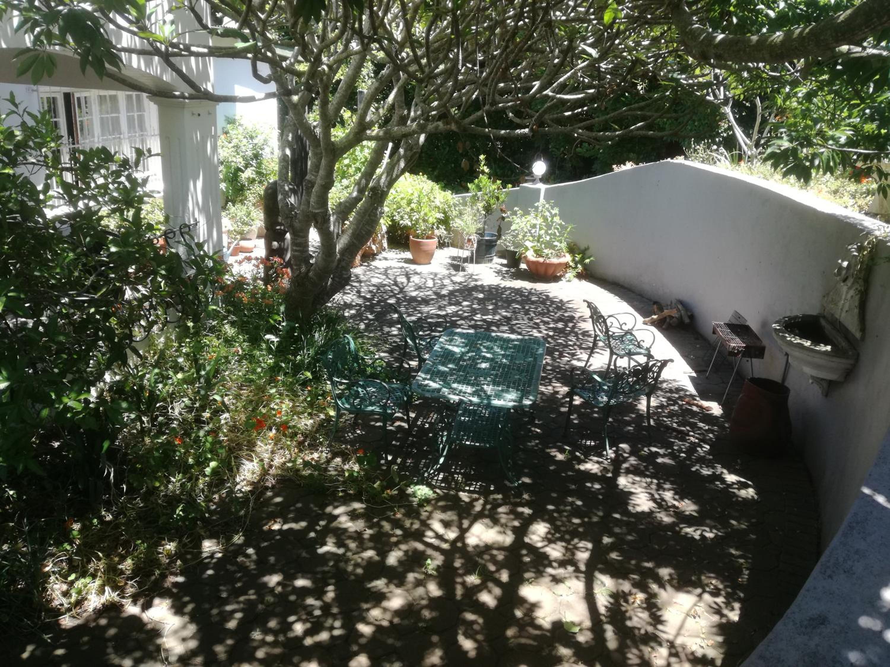 Valley Guest House 39/43
