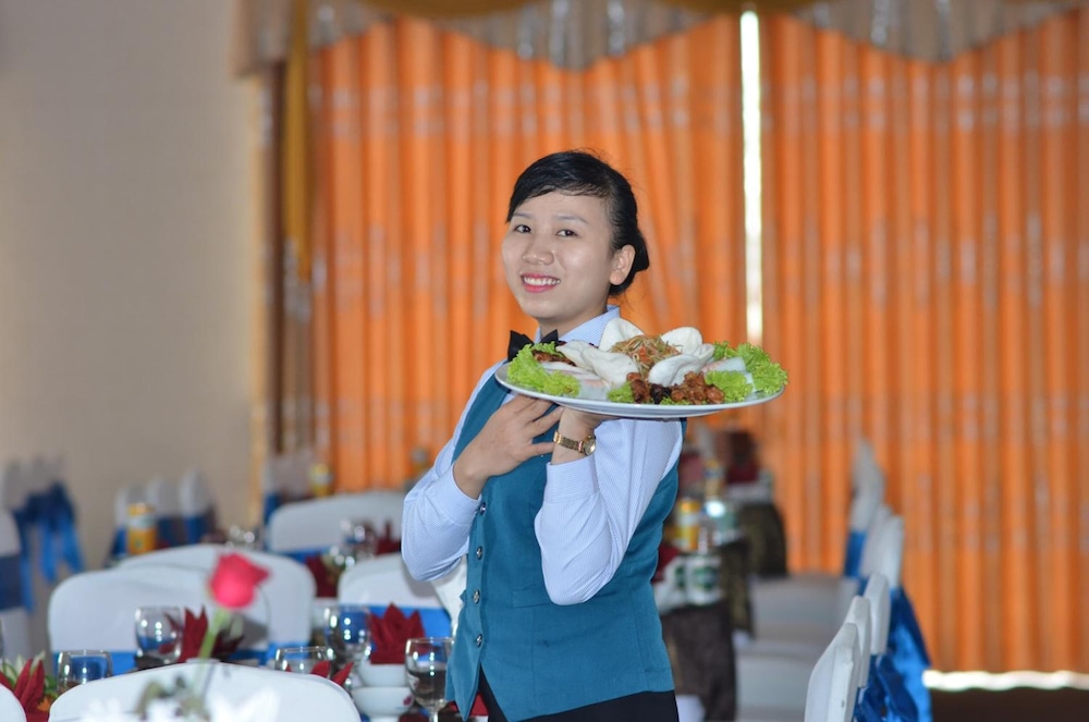 Saigon Kim Lien Hotel Vinh 11/59