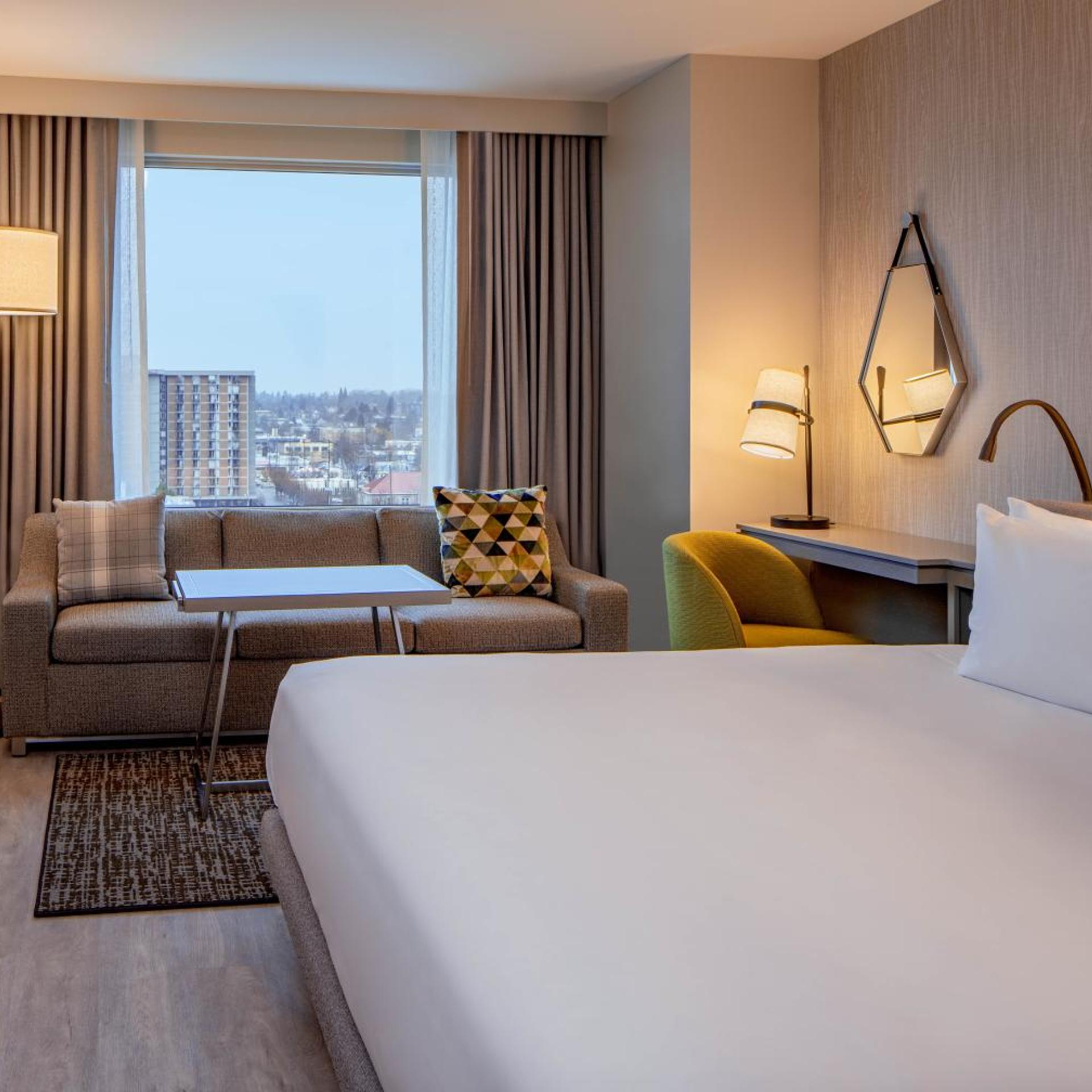 Room, King Bed, with View