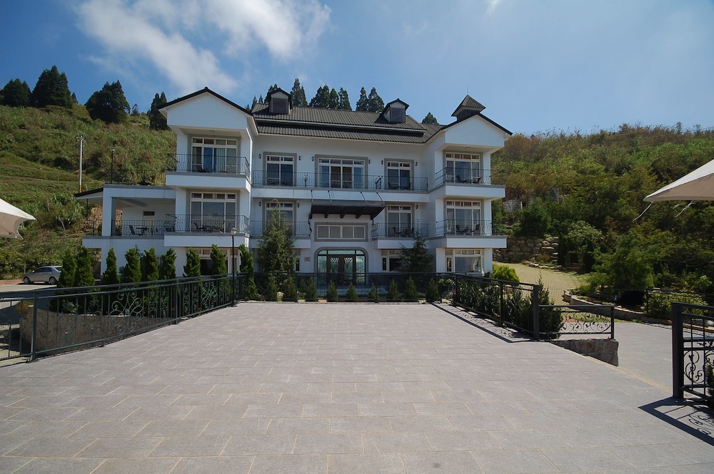 Star Villa 6/66