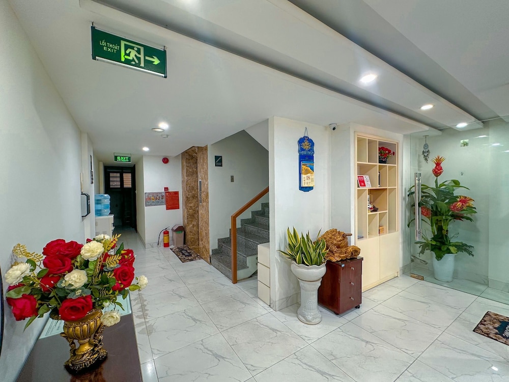 Ava Hotel & Apartment 7/48