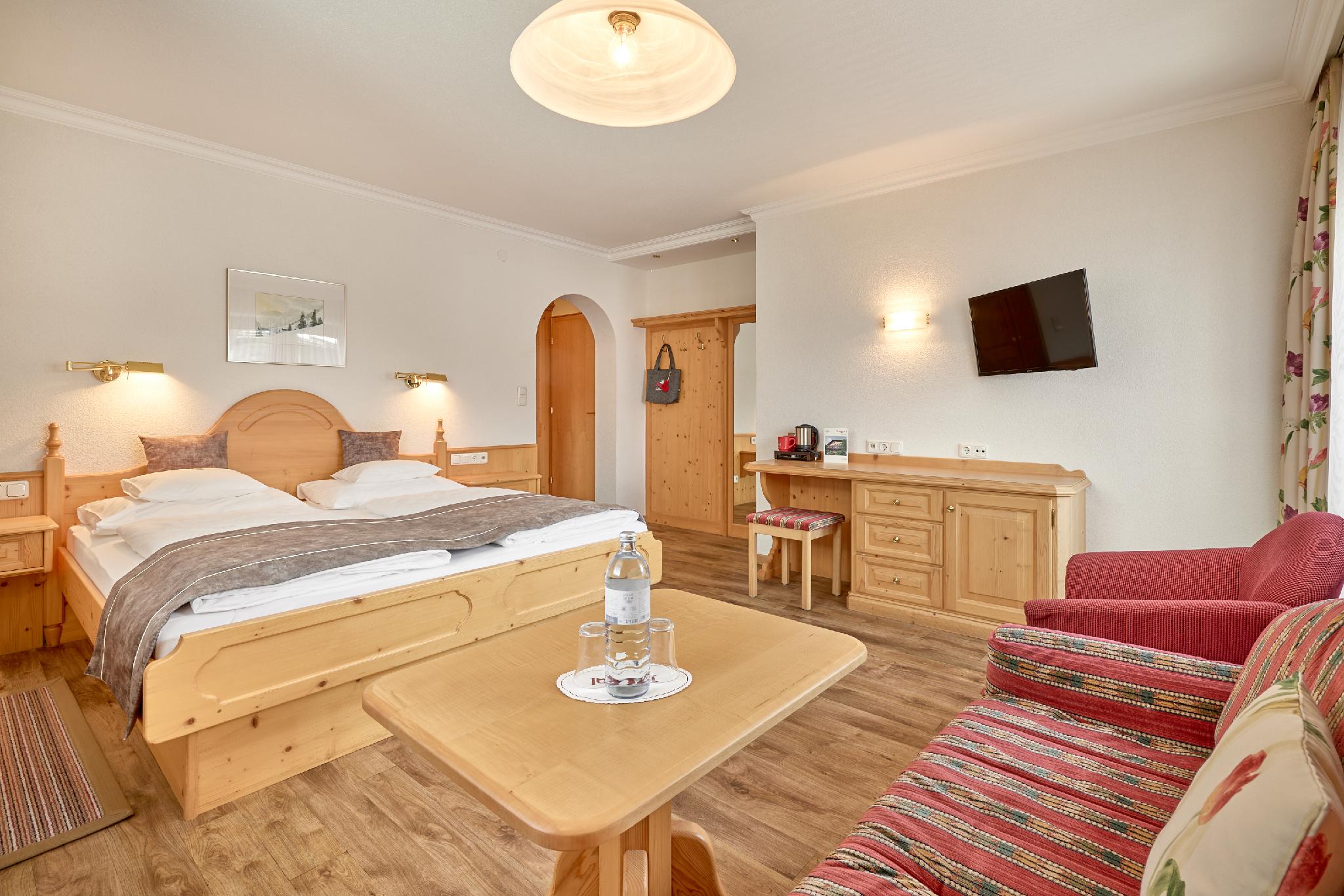 Hotel Appartement Roggal 12/24