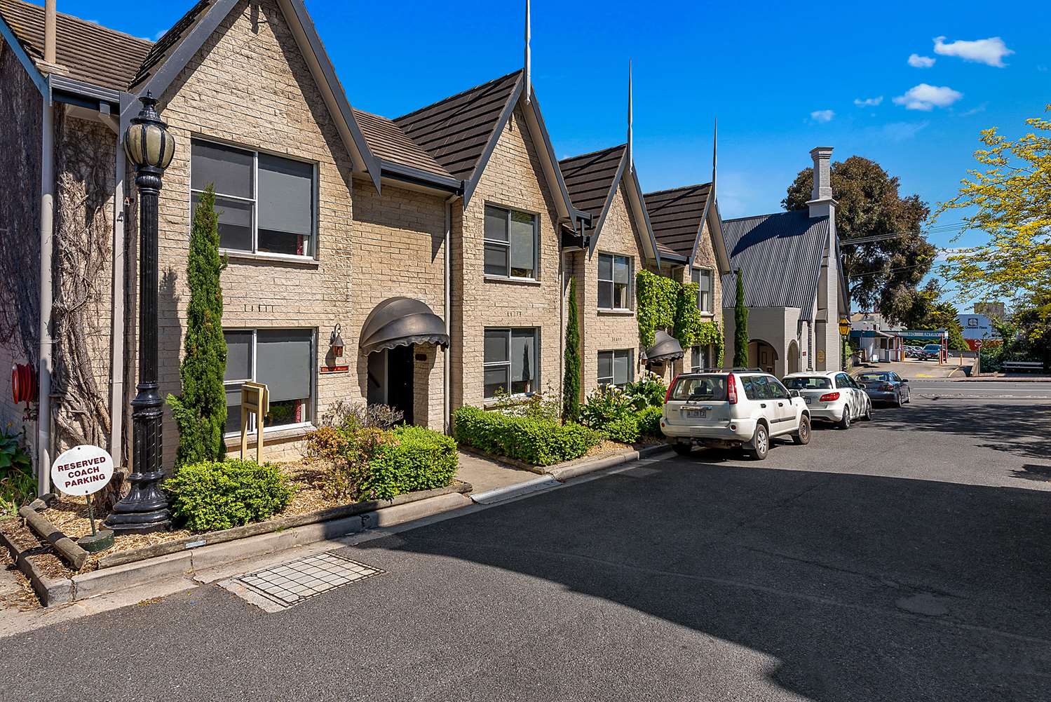 Quality Hotel Colonial Launceston 33/37