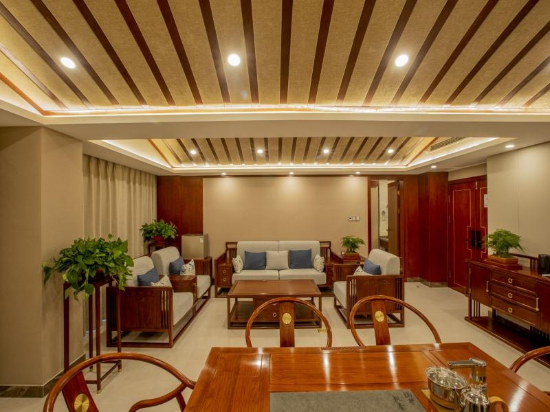 GreenTree Eastern Linyi Linshu Aegean Hotel 41/47