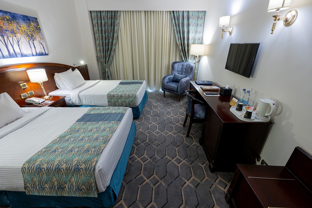 Standard, Twin Beds
