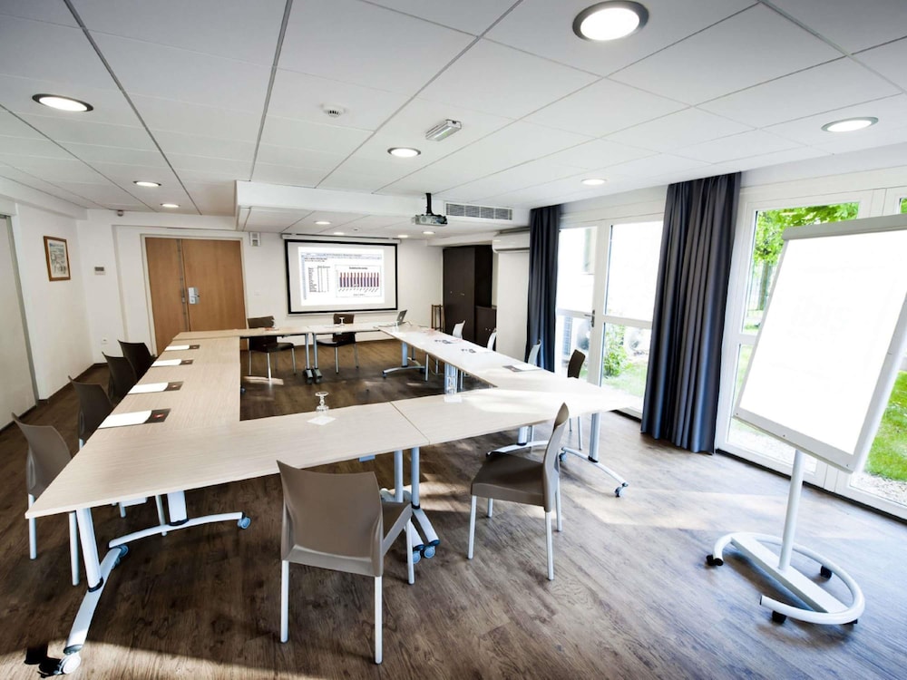 Ibis Maisons Laffitte 62/69