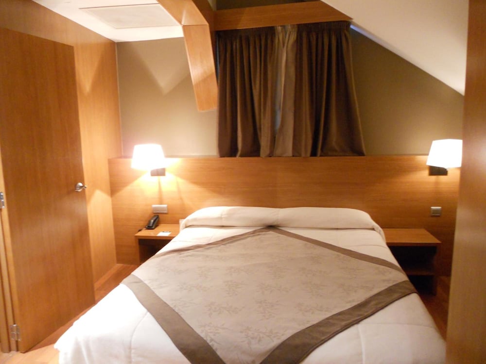 Alti Hotel 9/36