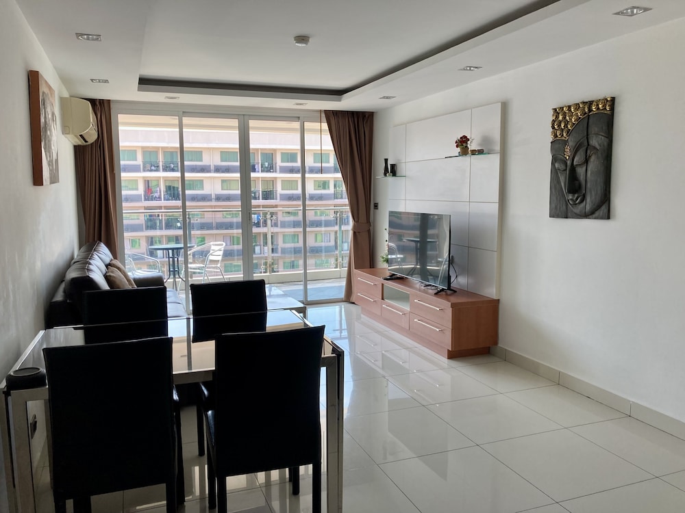 Hyde Park Residence By Pattaya Sunny Rentals 14/23