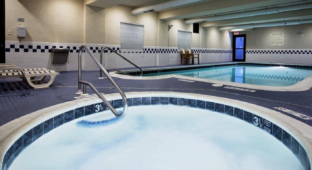 Hampton Inn Batavia 25/37