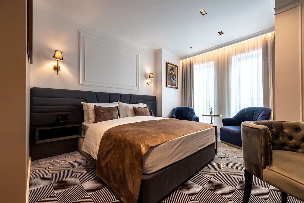 Sky Airport Hotel 25/61