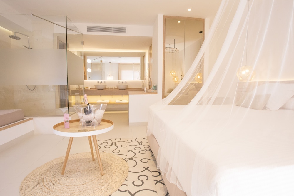Gatzara Suites Santa Gertrudis 33/76
